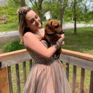 Meet your Posher, Aurora